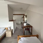 Apartmany Mocovice *