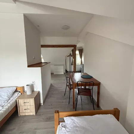 Apartmany Mocovice *