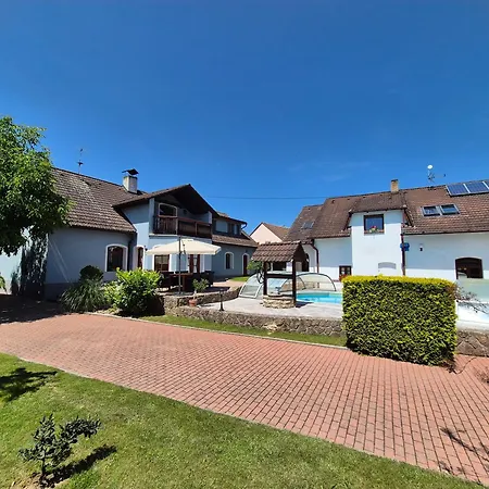 Apartmany Mocovice Appartement Mocovice